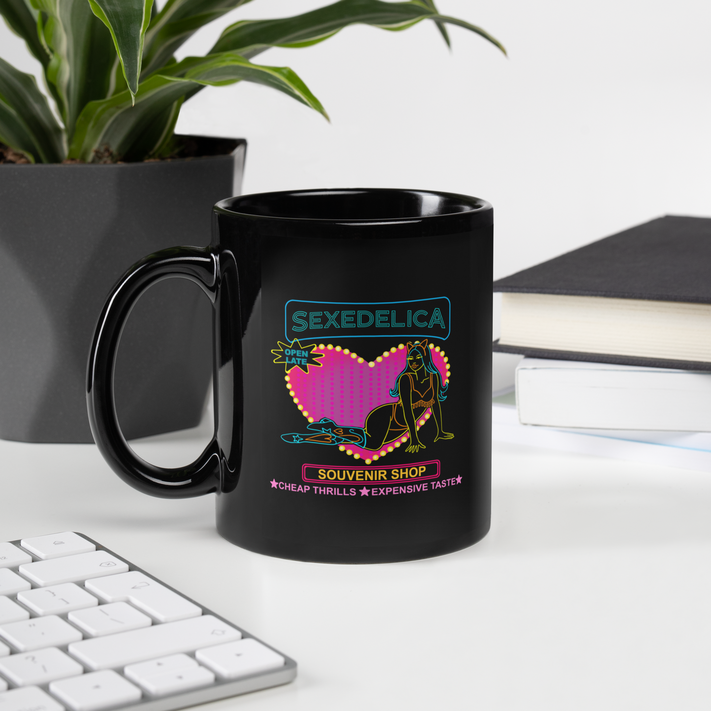 SOUVENIR MUG